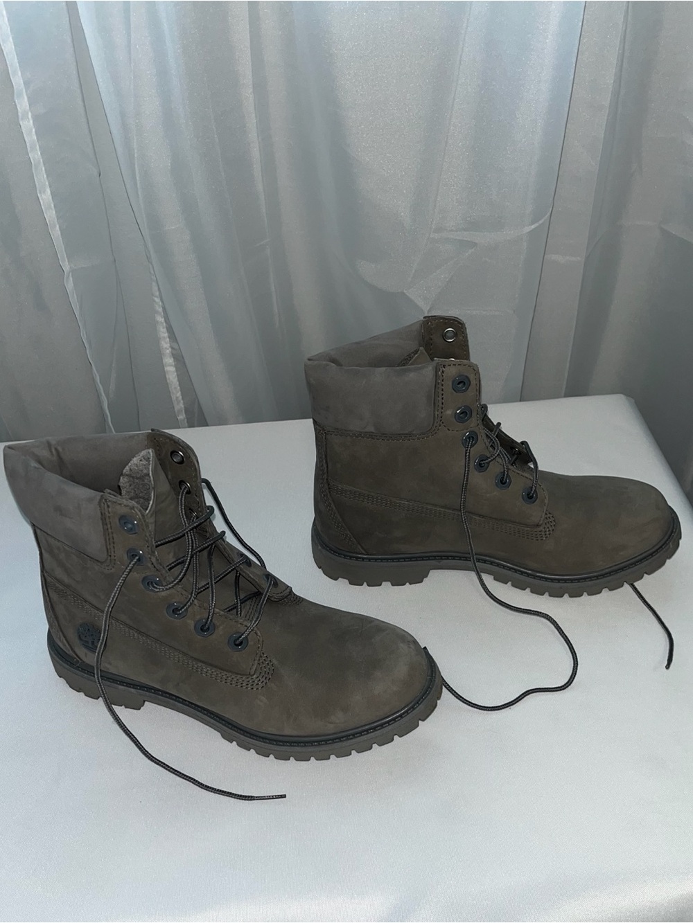 Women’s Grey Timberland Boots - Picture 6 of 13